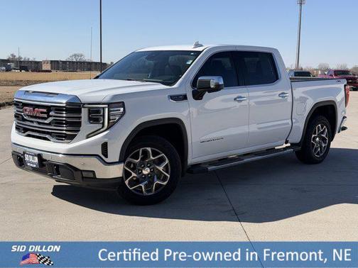 Summit White 2022 GMC Sierra 1500 SLT