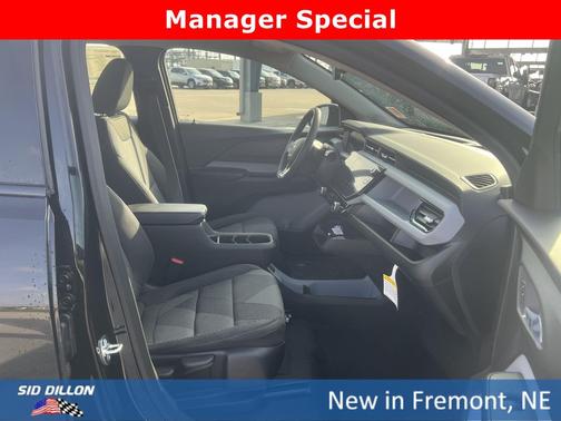 Mosaic Black Metallic 2027 Chevrolet Bolt LT