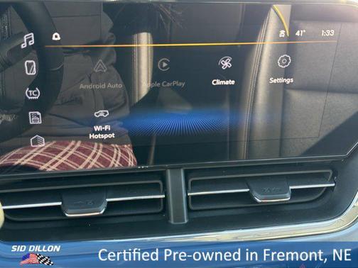 Mosaic Black Metallic 2025 Chevrolet Trax FWD ACTIV