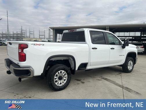 Summit White 2026 Chevrolet Silverado 2500 WT