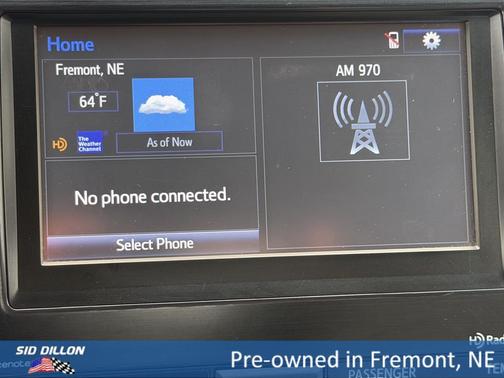 Super White 2014 Toyota Camry Hybrid XLE