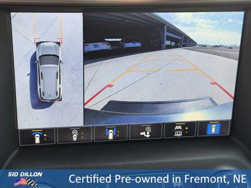 Sterling Metallic 2023 GMC Acadia AWD AT4