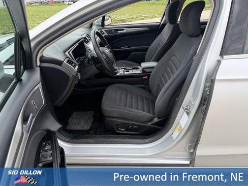 Ingot Silver 2017 Ford Fusion SE