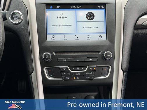 Ingot Silver 2017 Ford Fusion SE