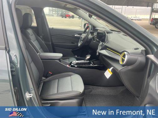 Cypress Gray 2026 Chevrolet Trax LT
