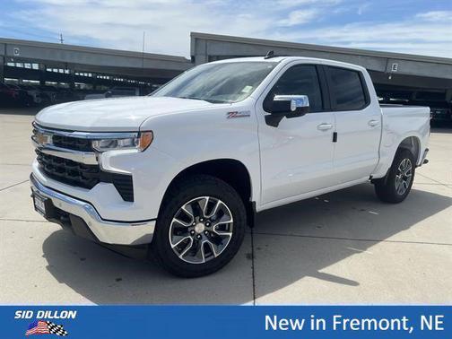 Summit White 2026 Chevrolet Silverado 1500 LT
