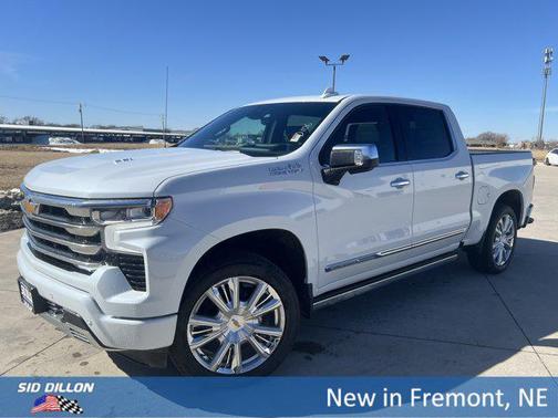 Polar White Tricoat 2026 Chevrolet Silverado 1500 High Country
