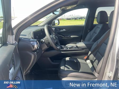 Sterling Gray Metallic 2026 Chevrolet Equinox 1LT