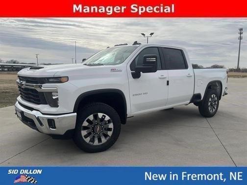 Summit White 2026 Chevrolet Silverado 2500 LT