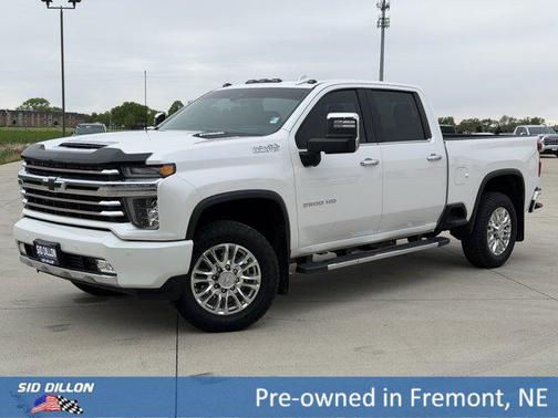 Iridescent Pearl Tricoat 2020 Chevrolet Silverado 2500 High Country