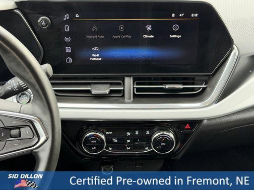 Sterling Gray Metallic 2025 Chevrolet Trax LT