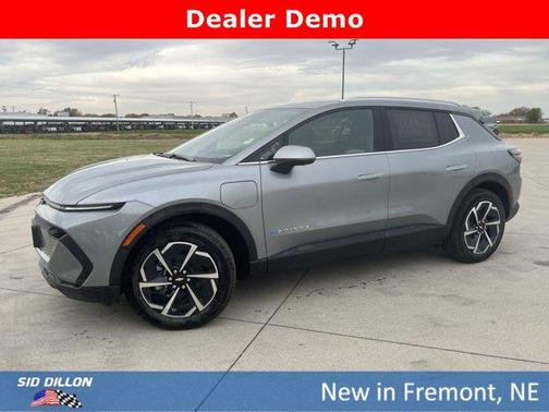 Sterling Gray Metallic 2026 Chevrolet Equinox EV LT