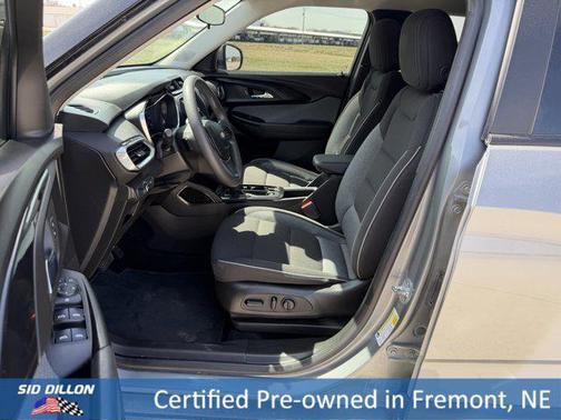 Sterling Gray Metallic 2023 Chevrolet Trailblazer LT