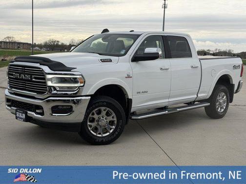 Bright White Clearcoat 2022 RAM 2500 Laramie Crew Cab 4x4 6'4' Box