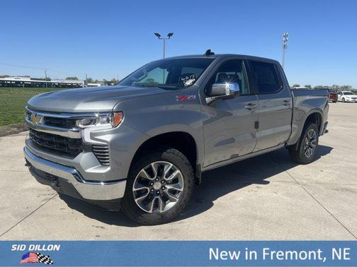 Sterling Gray Metallic 2026 Chevrolet Silverado 1500 LT