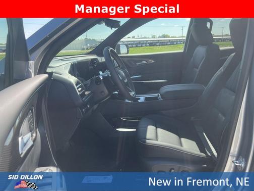 Sterling Gray Metallic 2026 Chevrolet Traverse High Country