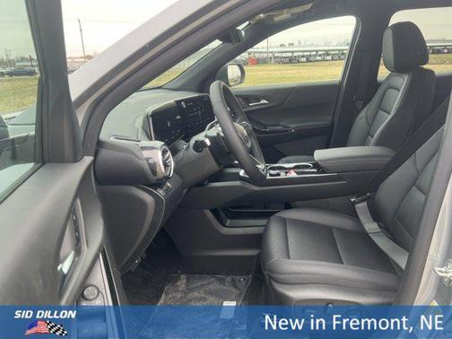 Sterling Gray Metallic 2026 Chevrolet Equinox 1LT