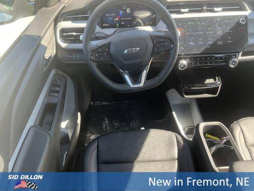 Summit White 2027 Chevrolet Bolt RS