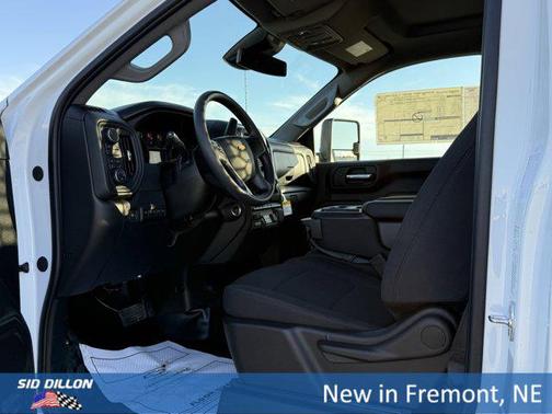 Summit White 2025 Chevrolet Silverado 3500 WT