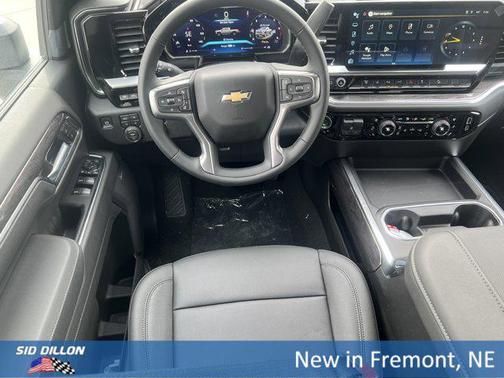 Summit White 2026 Chevrolet Silverado 2500 LTZ
