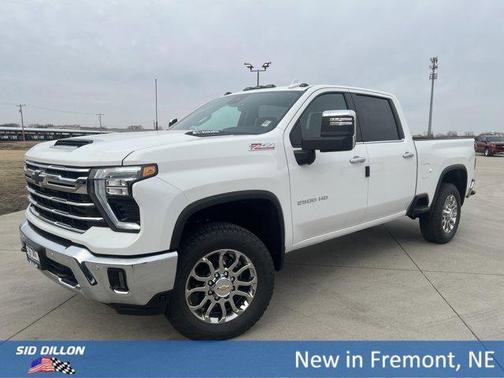 Summit White 2026 Chevrolet Silverado 2500 LTZ