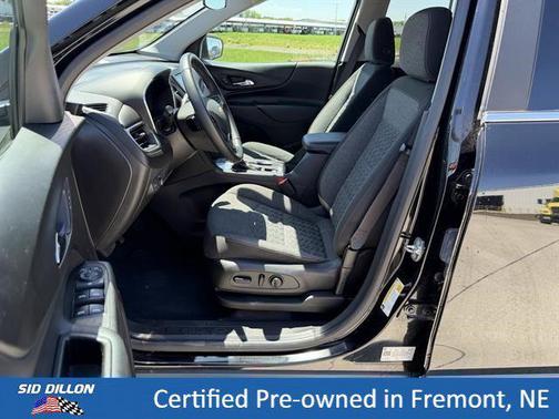 Mosaic Black Metallic 2024 Chevrolet Equinox 1LT