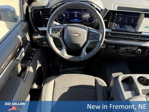 Summit White 2026 Chevrolet Silverado 3500 LT
