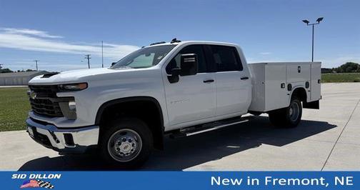 Summit White 2026 Chevrolet Silverado 3500 WT
