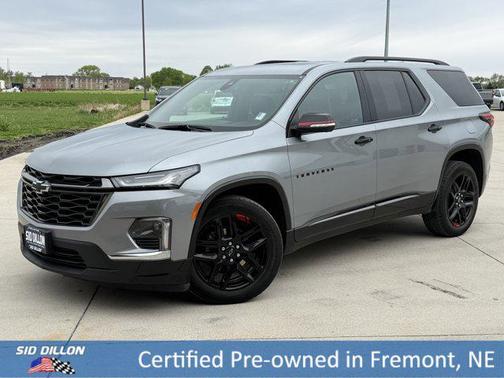 Sterling Gray Metallic 2023 Chevrolet Traverse Premier