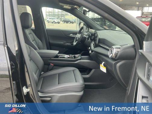 Mosaic Black Metallic 2026 Chevrolet Equinox 1LT