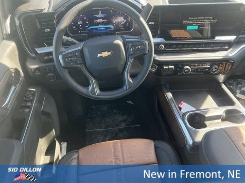 Polar White Tricoat 2026 Chevrolet Silverado 3500 High Country