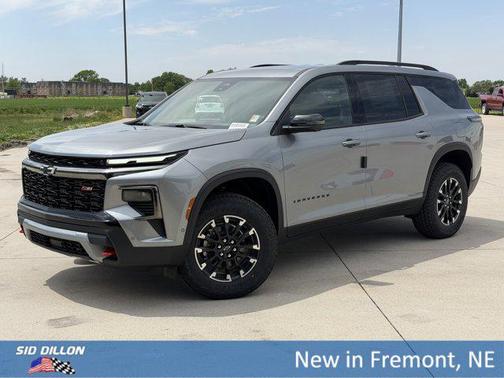 Sterling Gray Metallic 2026 Chevrolet Traverse AWD Z71