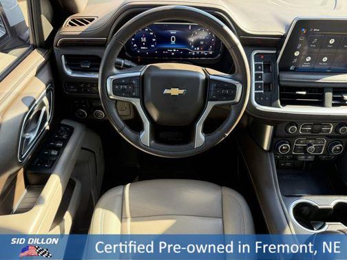 Summit White 2022 Chevrolet Suburban LT