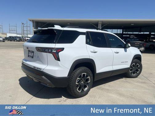 Polar White Tricoat 2026 Chevrolet Equinox AWD ACTIV