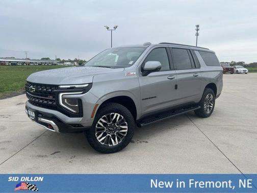 Sterling Gray Metallic 2026 Chevrolet Suburban Z71, 4WD