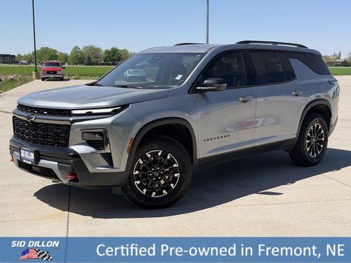 Sterling Gray Metallic 2025 Chevrolet Traverse AWD Z71