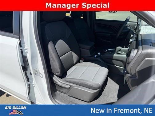 Summit White 2026 Chevrolet Colorado Trail Boss