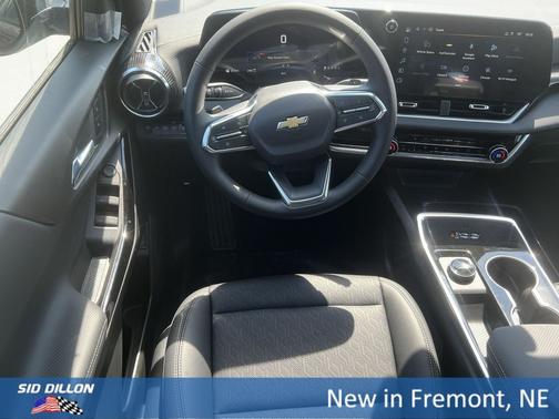 Mosaic Black Metallic 2027 Chevrolet Equinox 1LT
