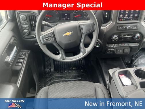 Summit White 2026 Chevrolet Silverado 2500 WT