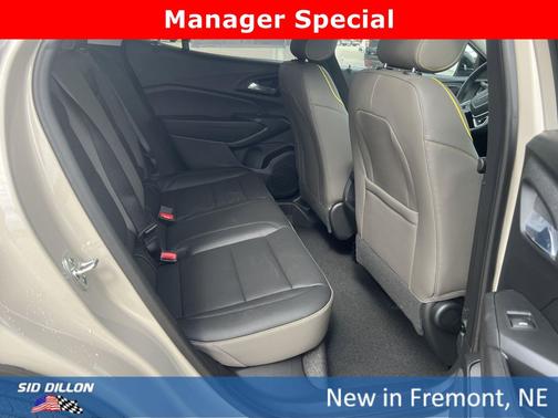 White Sands 2026 Chevrolet Trax FWD ACTIV