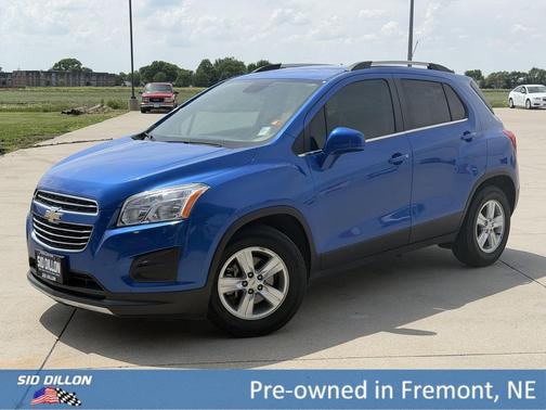 Brilliant Blue Metallic 2016 Chevrolet Trax LT