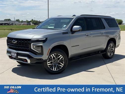 Sterling Gray Metallic 2025 Chevrolet Suburban 4WD Z71