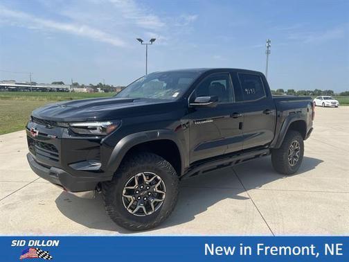 Black 2026 Chevrolet Colorado ZR2
