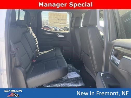 Summit White 2026 Chevrolet Silverado 1500 LT