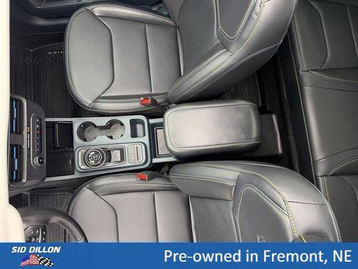 Velocity Blue 2025 Ford Maverick Lobo Standard