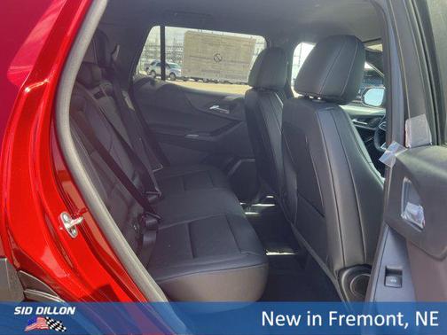Radiant Red Tintcoat 2026 Chevrolet Equinox 1LT