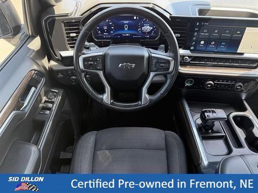Black 2022 Chevrolet Silverado 1500 RST