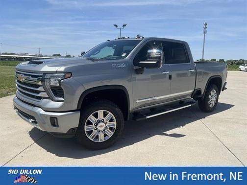 Sterling Gray Metallic 2026 Chevrolet Silverado 2500 High Country