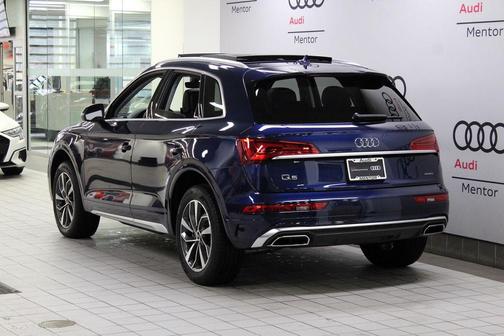 2024 Audi Q5 45 S line quattro Premium