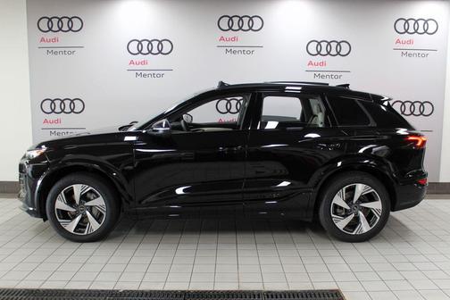 2025 Audi Q6 e-tron Premium